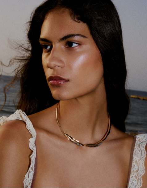 Bershka starres Choker-Halsband in Gold - view 1