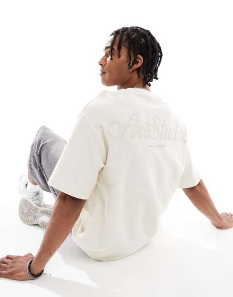 Bershka – Stenfärgad t-shirt med konsttryck baktill - view 1