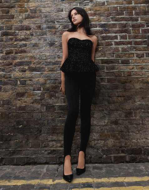 Bershka Stirrup leggings in black - view 1