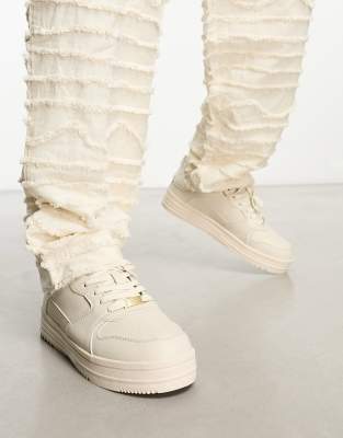 Bershka stitch detail chunky sneakers in beige-Neutral