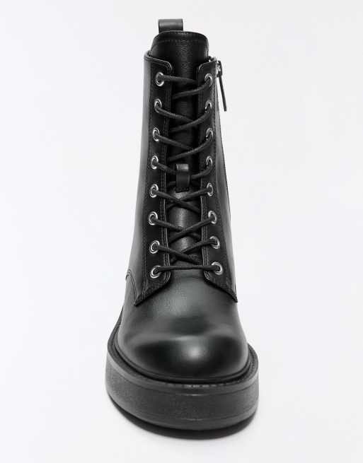 Bershka stivaletti stringati neri, 4 di 5