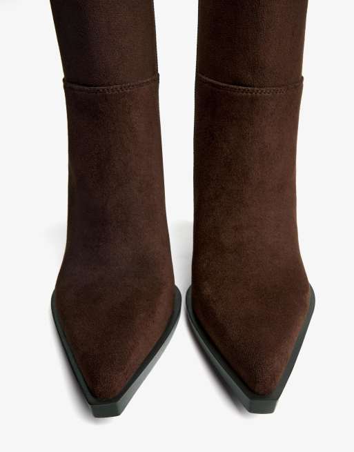 Bershka - Stivali alla caviglia stile cowboy con tacco marroni, 2 di 4