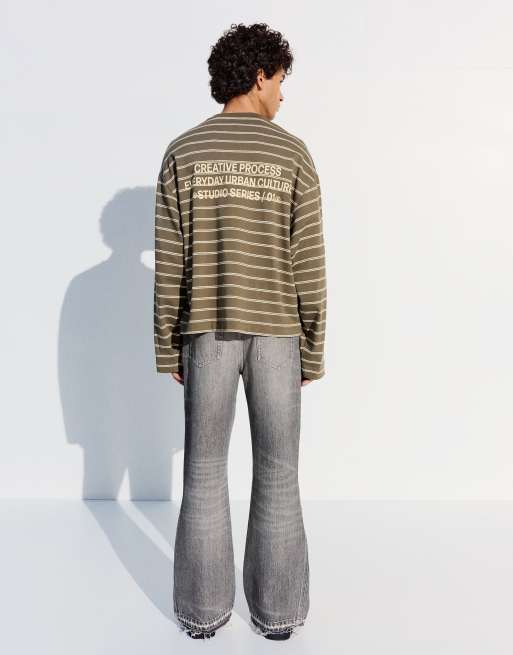 Bershka Straight Flared Jeans in Hellgrau, 3 von 5