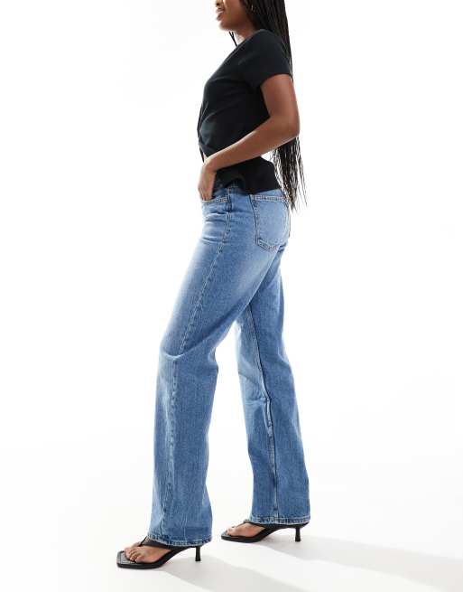 Bershka straight leg jeans in mid wash
