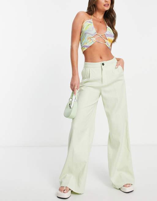Bershka straight leg tailored trouser in light green, 2 of 4