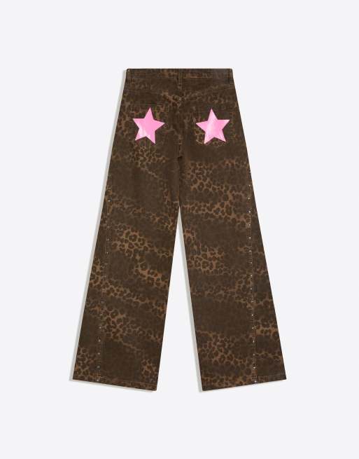 Bershka Straight-leg twill trousers in brown, 2 of 4