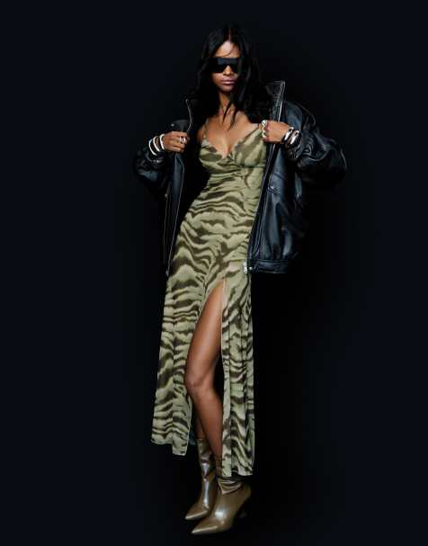 Bershka Strappy animal print midi dress in green - view 1