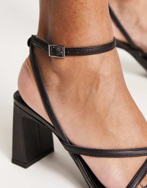 Black leather strappy outlet block heel sandals