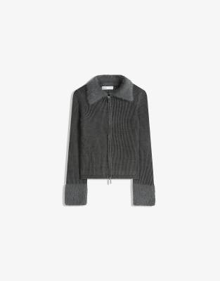 Bershka - Strickjacke in Grau mit Reißverschluss und Kunstpelzkragen