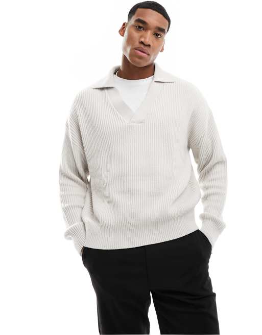 Bershka – Strickpullover in Weiß mit V-Ausschnitt