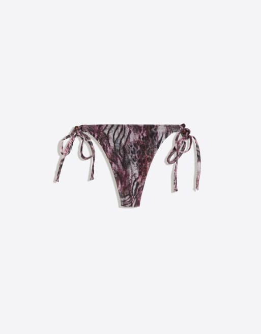 Bershka - String-bikinibroekje van mesh met print in bordeauxrood, 3 van 3