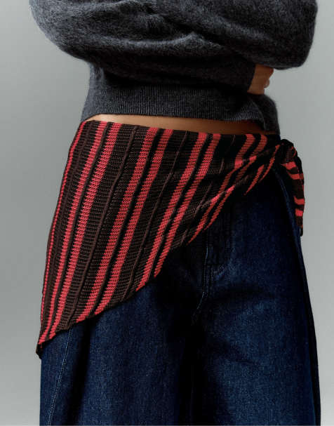 Bershka Striped triangular scarf in brown - view 1