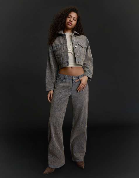 Bershka – Strukturierte Jeans in Blau mit geradem Schnitt und niedrigem Bund - view 1