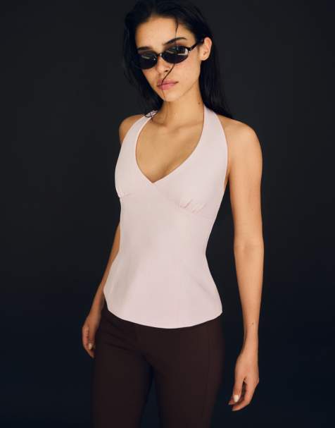 Bershka strukturiertes Neckholder-Top mit Bindebändern in Pink - view 1