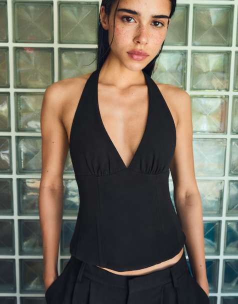 Bershka strukturiertes Neckholder-Top mit Bindebändern in Schwarz - view 1