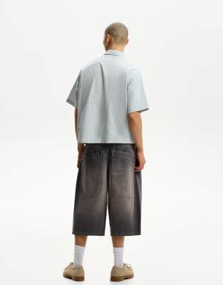 Bershka super baggy denim bermuda jorts in grey - view 1