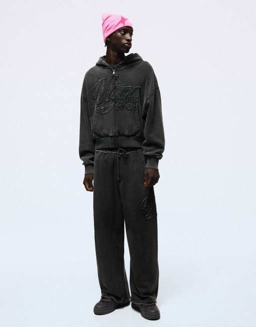 Bershka super baggy vaskede bukser i sort, 2 af 5