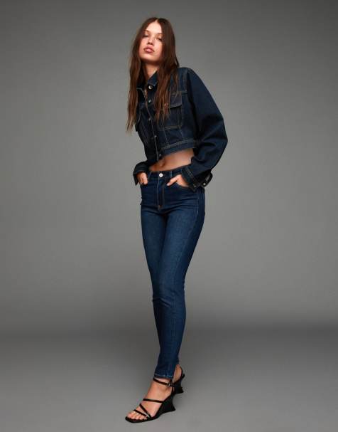 Bershka Super high-waist soft skinny jeans in denim blue