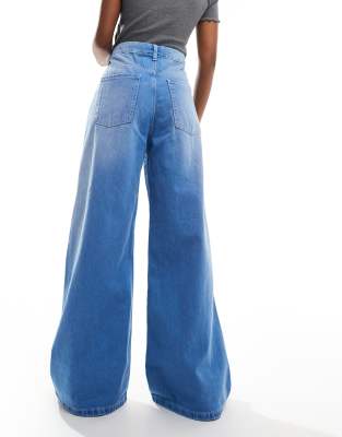 【COSYHARU】Baon Brushed Wide Denim Bershka super wide leg jeans in washed light blue | ASOS