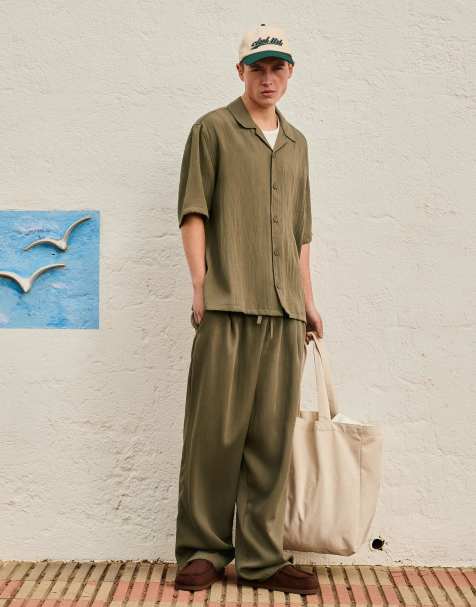 Bershka – Superweite, rustikale Hose in Khaki - view 1