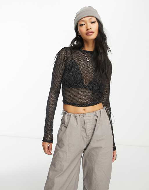 Bershka – Svart crop top i glittrig mesh
