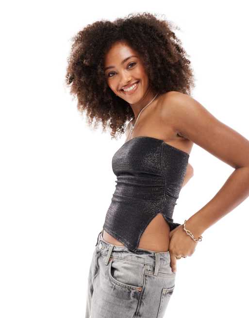 Bershka – Svart, glittrig topp med bandeau-ringning och rynkning i sidan
