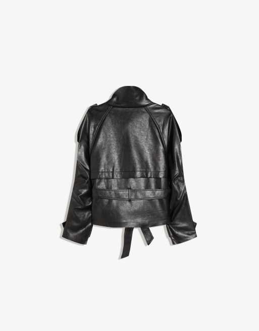 Bershka – Svart, kort trenchcoat med lädereffekt, 7 av 7