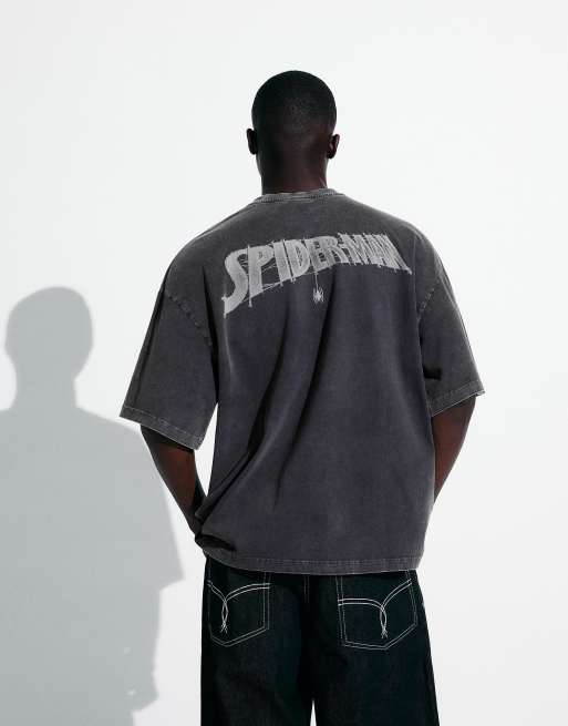 Bershka – Svart t-shirt med korta ärmar och Spider-Man-tryck, 2 av 6