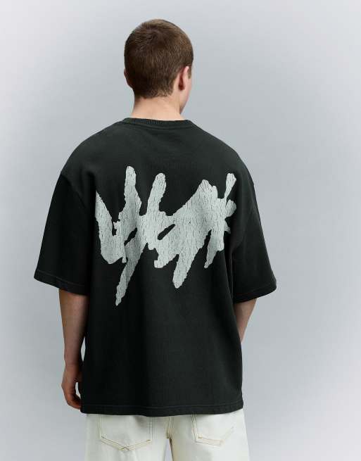 Bershka – Svart t-shirt med korta ärmar och tryck, 2 av 4