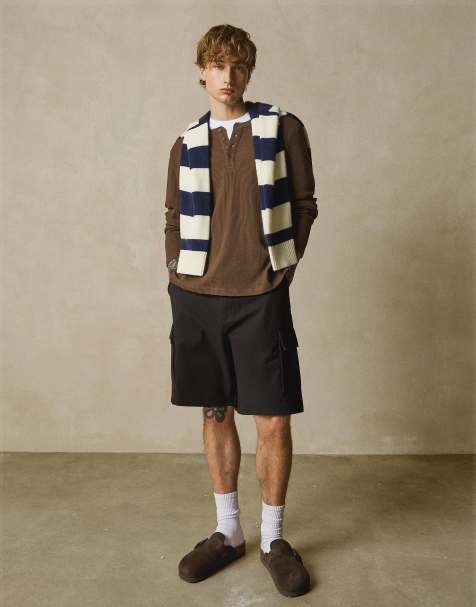 Bershka – Svarta bermudashorts i cargostil med vida ben - view 1