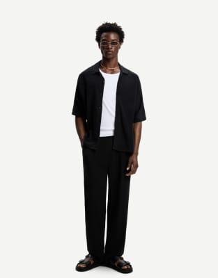 Bershka – Svarta byxor med vida ben - view 1