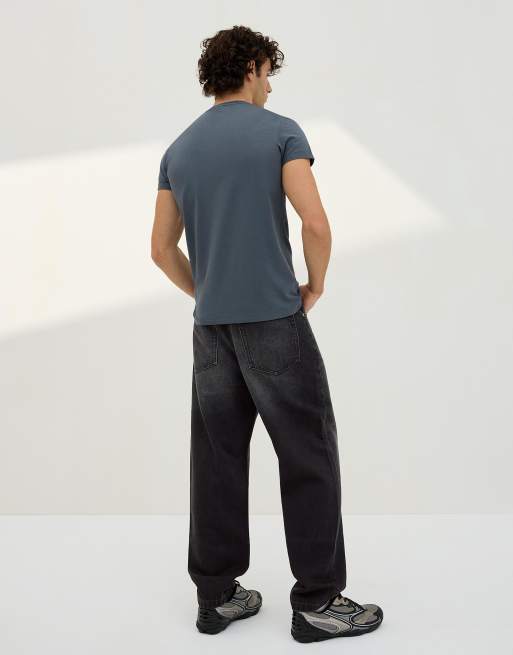 Bershka – Svarta jeans i loose fit, 3 av 4