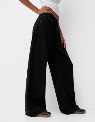 Bershka – Svarta jeans med vida ben - view 1