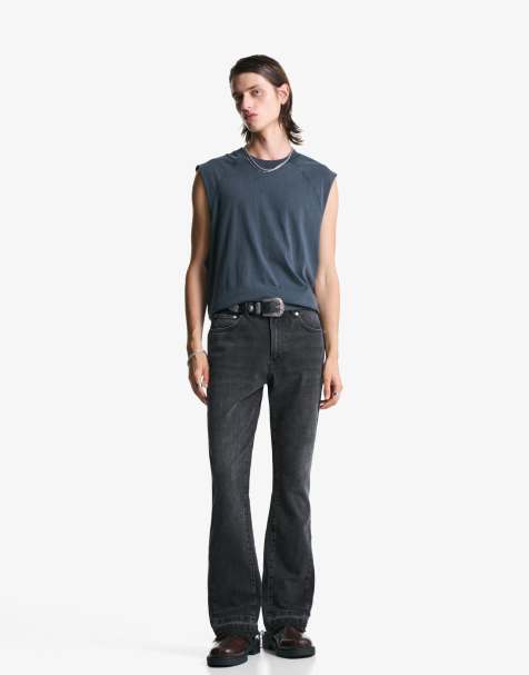 Bershka – Svarta, utsvängda jeans - view 1