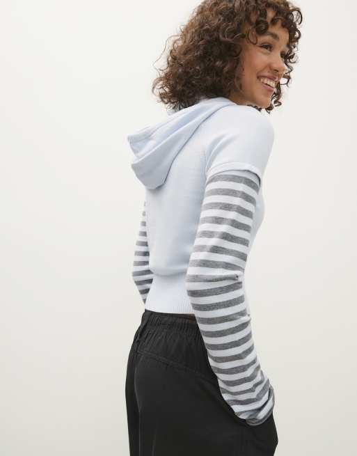Bershka sweat à capuche à manches contrastantes bleu clair, 4 de 6