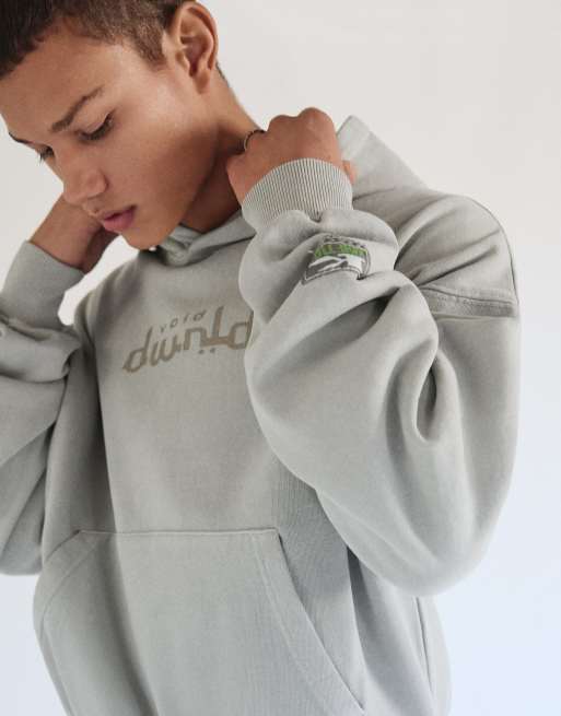 Bershka sweat à capuche imprimé délavé sable, 4 de 5