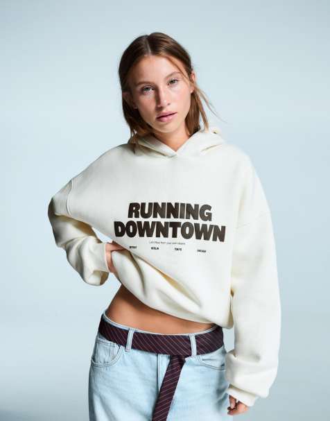 Bershka - Sweat à capuche oversize imprimé - Écru - view 1