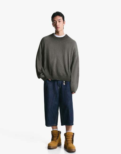 Bershka Boxy fit sweater in black