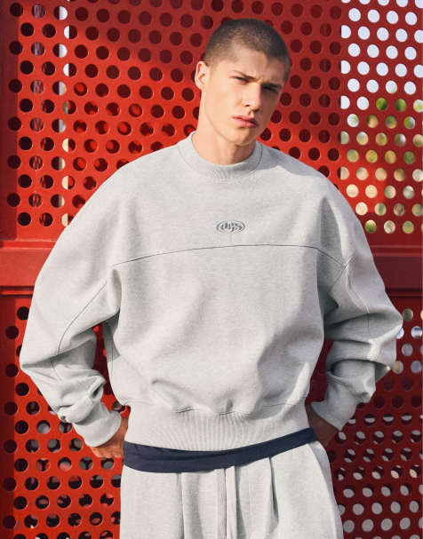 Bershka - Sweat-shirt coupe carrée à col ras de cou - Gris clair - view 1