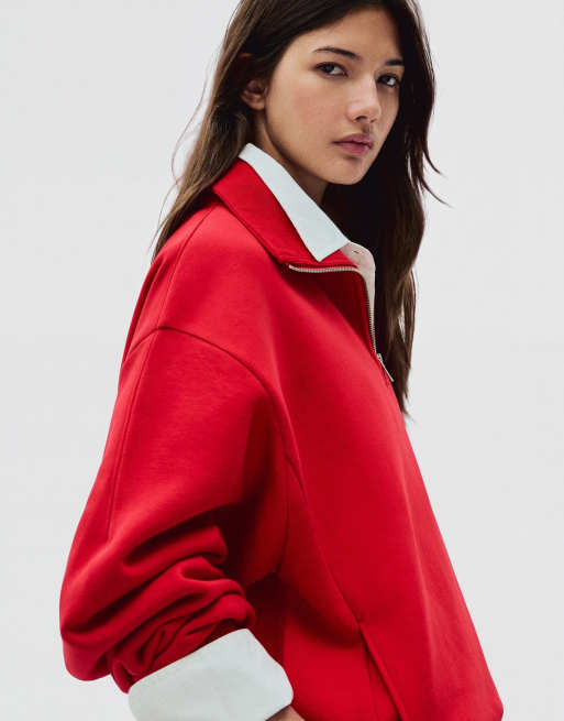 Bershka - Sweat-shirt zippé à col montant - Rouge, 2 de 5