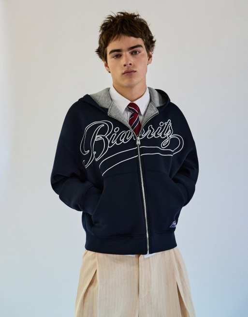Bershka sweatshirt med kontrastprint og hætte i navy, 3 af 7