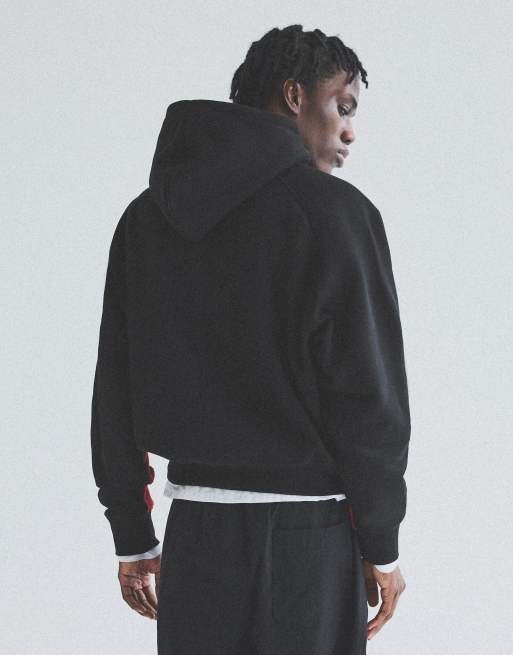 Bershka sweatshirt med kontrastprint og hætte i sort, 4 af 6