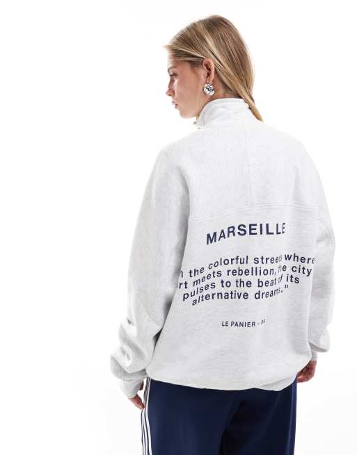 Bershka - Sweatshirt met 1/4 rits en 'Marseille'-print in grijs