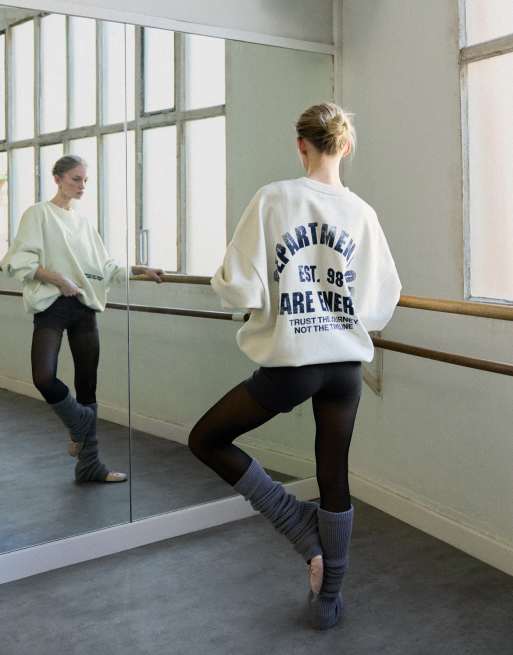 Bershka sweatshirt met ronde hals en print in kaki, 3 van 5