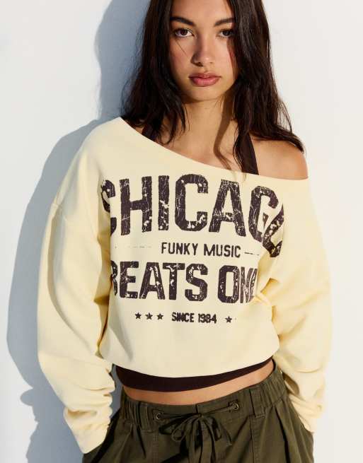 Bershka Sweatshirt mit doppeltem asymmetrischem Ausschnitt in Gelb, 4 von 5