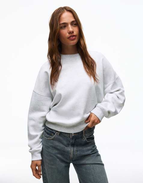 Bershka Sweatshirt mit Rundhalsausschnitt in Hellgrau - view 1