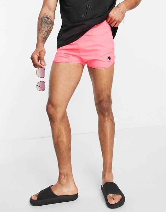 https://images.asos-media.com/products/bershka-swim-shorts-in-bright-pink/203129591-1-brightpink?$n_550w$&wid=550&fit=constrain