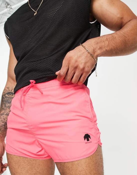 https://images.asos-media.com/products/bershka-swim-shorts-in-bright-pink/203129591-3?$n_550w$&wid=550&fit=constrain