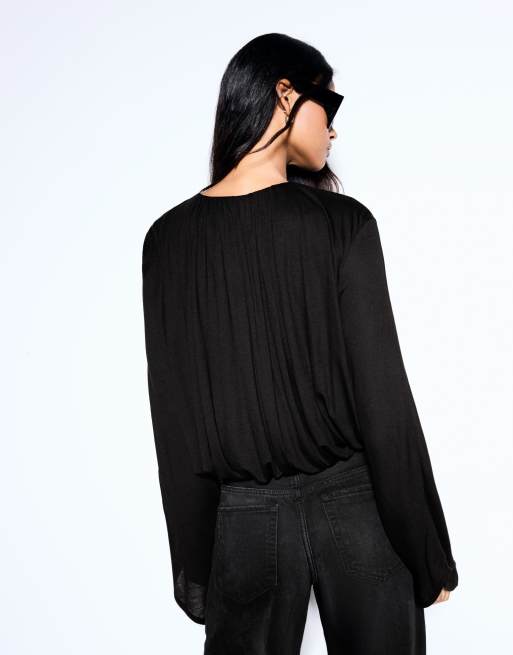 Bershka T-shirt à manches longues effet cape noir, 3 de 5