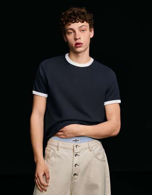 Bershka - T-shirt a maniche corte blu con dettagli a coste a contrasto